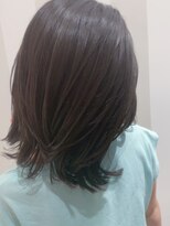 アンリップス(&Lips)&nbsp;ミデイアムレイヤースタイル