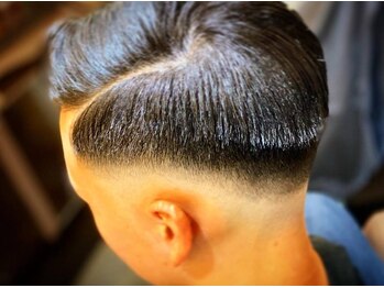 チュラバーバー 和泉中央店(CHURA BARBER)の写真/高い技術をお手頃プライスで実現！技術や薬剤にも妥協は致しません。ぜひご来店くださいませ♪