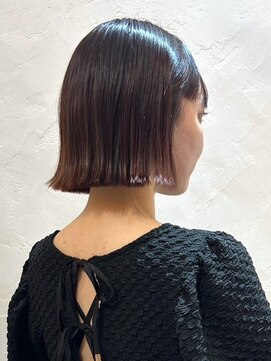 ミロア 薬院(miroa) ナチュラルブラウン　グレージュ　切りっぱなしボブ　ミニボブ