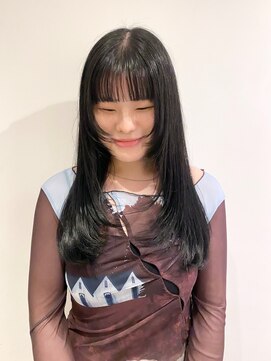 イト(ito) 【 ito / 梅田 】顔まわりレイヤー×ブラックヘア