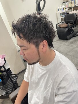 ヘアープロポーザー ラグ(hair proposer Leggu) ショートウルフスパイキーツイスパ