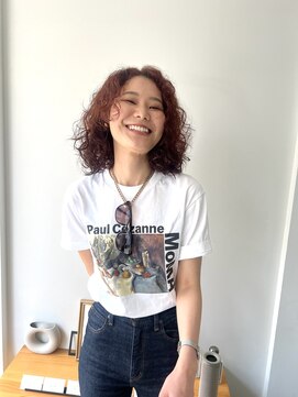 ディッシィ 立川(D'ICI) fumi~ハードパーマと赤髪