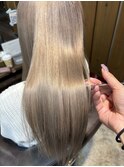 シルバーベージュ