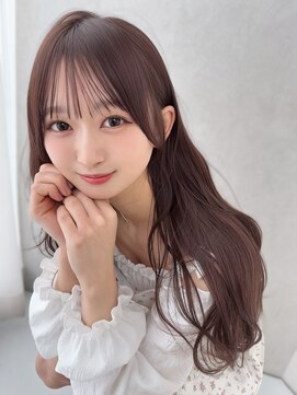 カシュカシュ 表参道(cache cache) ロングレイヤーシースルーぱっつん前髪おくれ毛ロブミディアム