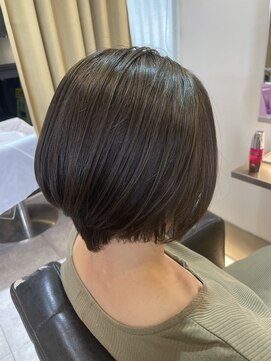 ノッポサン(Noppo3) ショートボブ