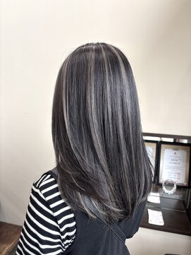 ヴァンカウンシル Kuwana(VAN COUNCIL) コントラストハイライト グレージュ 髪質改善ブリーチカラー