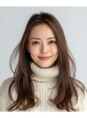 ナチュラル艶ロング×大人の抜け感