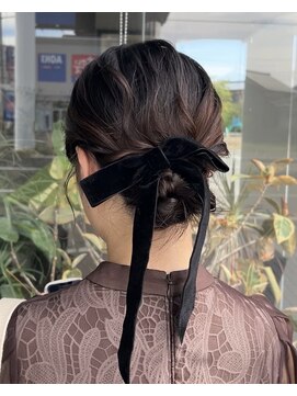 アリカ(arika) シニヨン(@arika_moe)