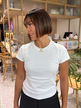 ヘアーアンドメイク ビス(HAIR&MAKE bis) ボブカット【KAYO】