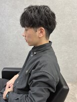 リオールバイニアウ(RE:ALL by Niau) MEN’S HAIR/波巻きツイストスパイラル/リバースセンターパート