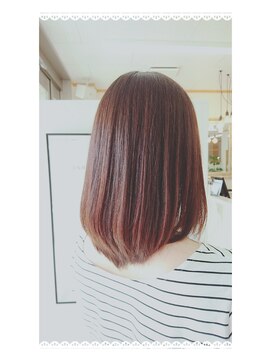 アルベリー ヘアアンドスパ 浜松領家店(ALBELY hair&spa) ミディアムストレート