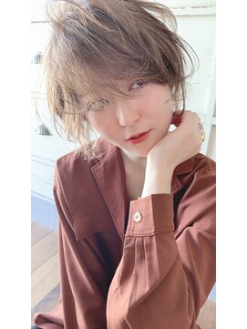 キャプチャー 海老名(capture) 【capture海老名】透明感グレージュイルミナカラー/小顔ショート