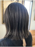 アッシュグレーな外ハネボブ