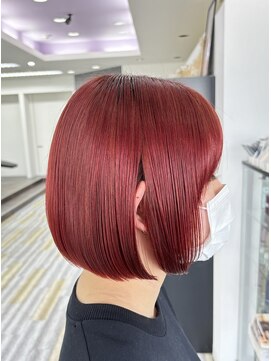 アフューズバイストゥー(Vfuse by StueW) コンパクトボブ×ビビットレッド[倉敷][岡山][倉敷美容室]