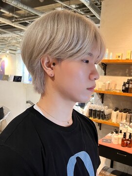ノラ ヘアーサロン(NORA HAIR SALON) 【石山】ホワイトブロンドシースルーマッシュ