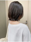 くびれボブタッセルボブ地毛風カラーくすみベージュグレージュre