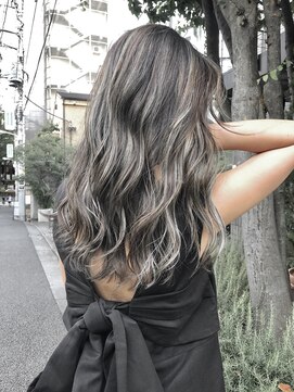 ハーツ(Heart's) 白髪ぼかし脱白髪染め似合わせロングレイヤー40代50代60代♪