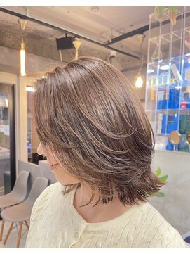 クロムス 梅田茶屋町店(clomus) ショートレイヤー×マロンベージュ