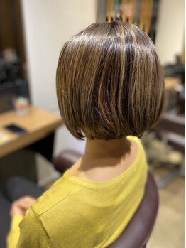 ヘアーズ 姫路飾磨店(hairs)の写真/《自然由来×うる艶》ルビオナカラー(頭皮ケア剤付)6900円♪大人女性のためのオシャレな似合わせカラー◎