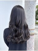 ロング巻き髪スタイル