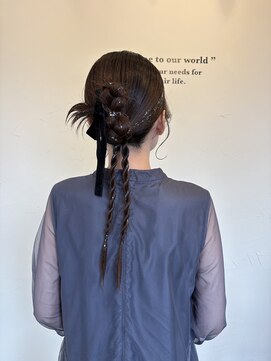 ブラック(BLUCK) カチモリ×垂らすロープ編みヘアセット