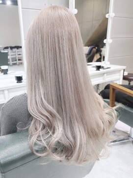 デイズ(days) ホワイトアッシュグレージュ☆冬カラー DAYS明治神宮前