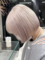 ソル ジングウマエ(SOL JINGUMAE)&nbsp;ハイトーンカラーブリーチペールカラーブロンドシルバーレイヤー