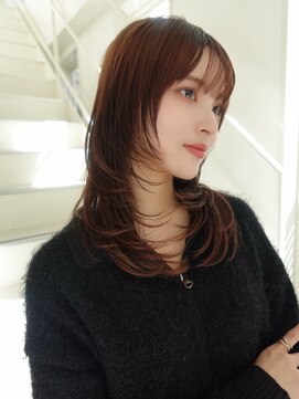 ヒュエ 表参道(Hue) ミディアムレイヤー