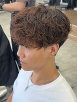 ラヴィズムバイフィフス(LUVISM by fifth)&nbsp;新潟万代シャドウパーマ緩めスパイラルパーマッシュウルフ30代