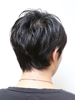 ガナビーヘアーズの写真/バリカンを使用しないのは、カット技術に自信があるから。仕上がりの良さに、男性からの支持も高い！