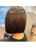 ぱつっとボブ×インナーカラー×前下がりボブ×大人気ボブ