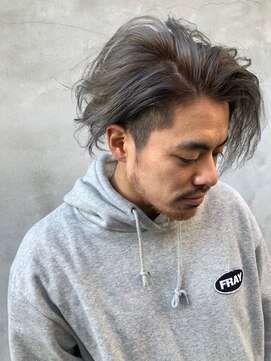 モリオフロムロンドン 三軒茶屋(MORIO FROM LONDON) MEN'S×サイドパート×グレー系カラー