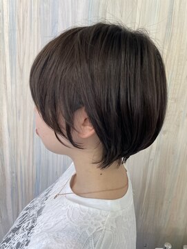 ヘアショップ ホップエム(HAIR SHOP HOP M) くびれショートボブ