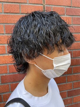 アウラ(AURA) ウルフ×波巻きパーマ