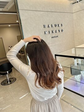 ハルキミナトジャパン オオミヤ(HARUKI MINATO Japan OMIYA) 大宮でできるコテ巻き風パーマ