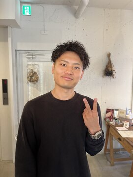 アルジャーノン グリーン(ALGERNON GREEN) センターパート メンズ 10代 20代 30代 マッシュ ウルフ
