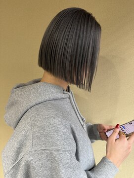ゼン(Zen.) 切りっぱなし×ブルージュ
