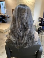 ファブ(fab)&nbsp;シャドールーツ×グレー！！