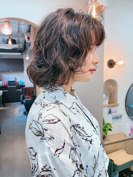 シビバイレボ(CIBI by revo) 地毛風カラー/ナチュラルレイヤーカット/ショートボブ[船橋]