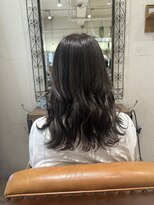 シェリー(cherie)&nbsp;グレージュハイライトカラー