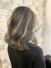 オシャレなスタイルにしませんか？【ハイライト】【バレイヤージュ】