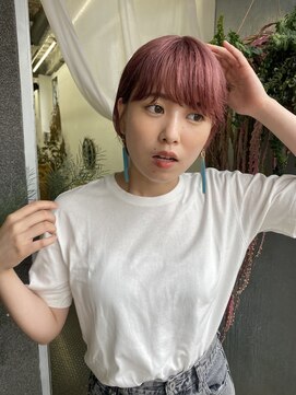 フィン(fin,) fin, ケアブリーチカラー/ハイトーン/ダブルカラー/パーマ/天神