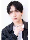 毛流れセンターパート黒髪ニュアンスパーマ