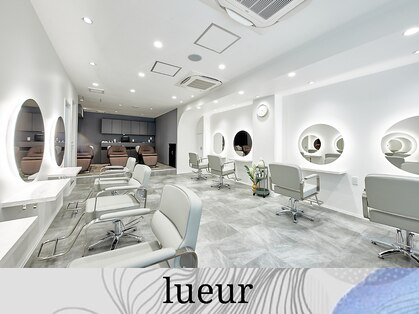 リュール バイ ヘッドライト 北千住店(lueur by HEADLIGHT)の写真
