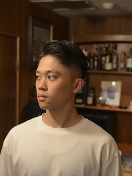 ダウバーバーショップ 表参道(DAU BARBER SHOP) 7.3バーバースタイル（6mm～1.5mmフェード）