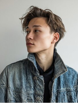 ヒマル 学芸大学(Himaru) メンズカット/刈上げショート/メンズカラー/スパイキーショート