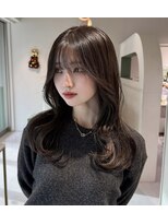 ムーム(Momb)&nbsp;大人韓国レイヤーカット