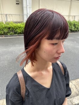 流行の外国人風カラーやグラデーションカラー等、トレンドはもちろん定番のカラーまで豊富なカラーで対応！