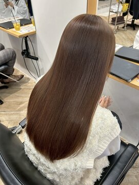 ラヴィズム(LUVISM) 顔周りレイヤー/ダブルカラー/髪質改善/ケアブリーチ万代新潟駅