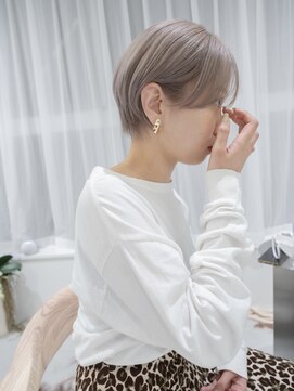 ショートカット/名古屋/栄/マッシュショート/ベージュカラー